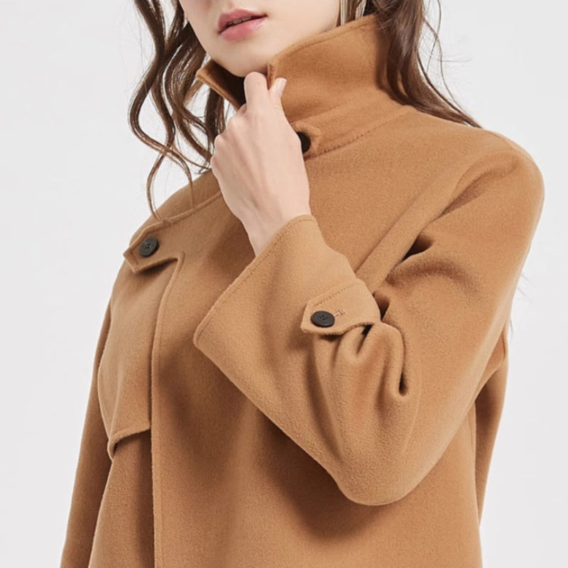 Liliana Elegant Wool Cropped Collared Jacket