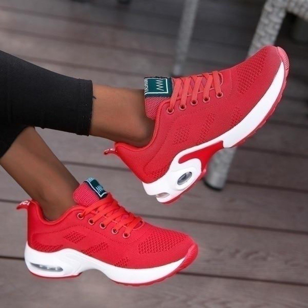 Dahlia Casual Cushioned Lace Up Running Shoes